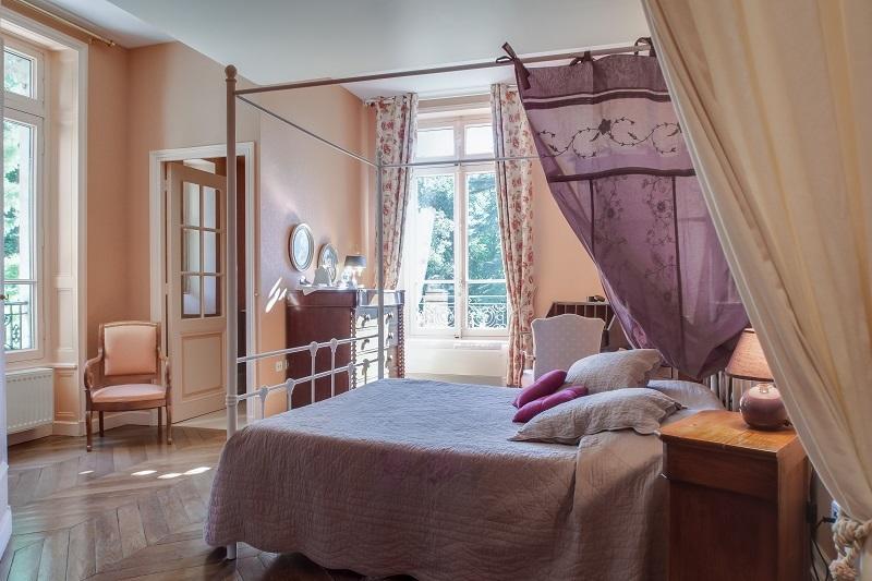 Chambres Au Chateau - Le Clos Des Tourelles Sennecey-le-Grand Room photo